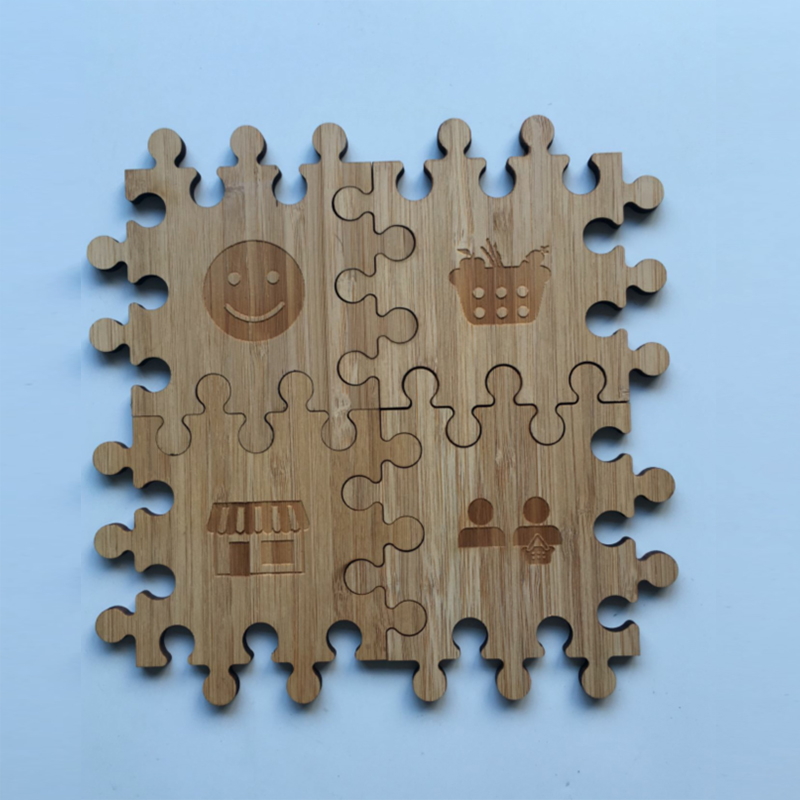 Dřevěná puzzle